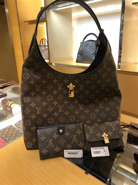 Louis Vuitton handbags Paris france